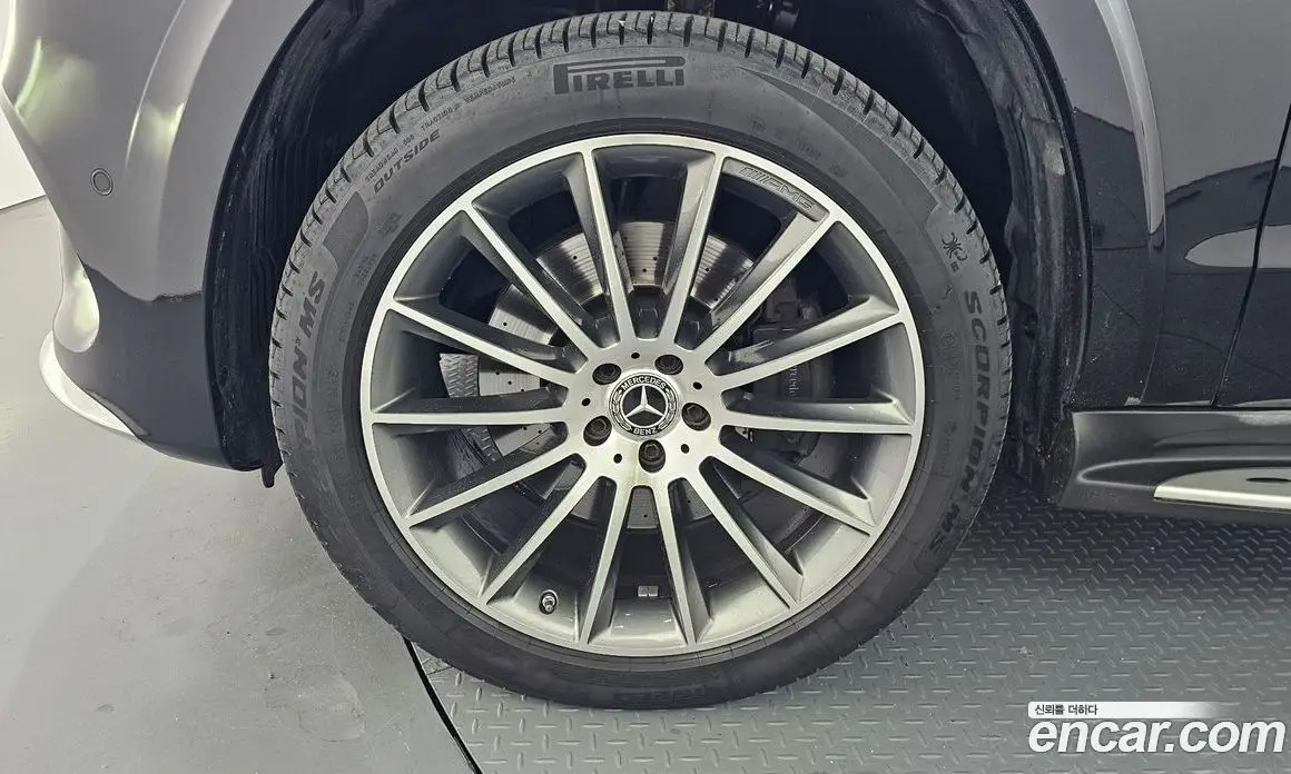 Mercedes-Benz GLS-Class 2019 4.7 АКПП, фото 4