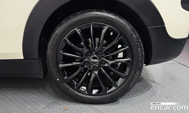 Mini Clubman 2018 1.5 АКПП, миниатюра 6