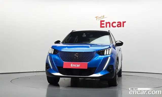 Peugeot 2008 2021 0.1 АКПП, миниатюра 3