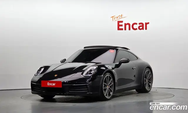 Porsche 911, 2023, 7 355 км