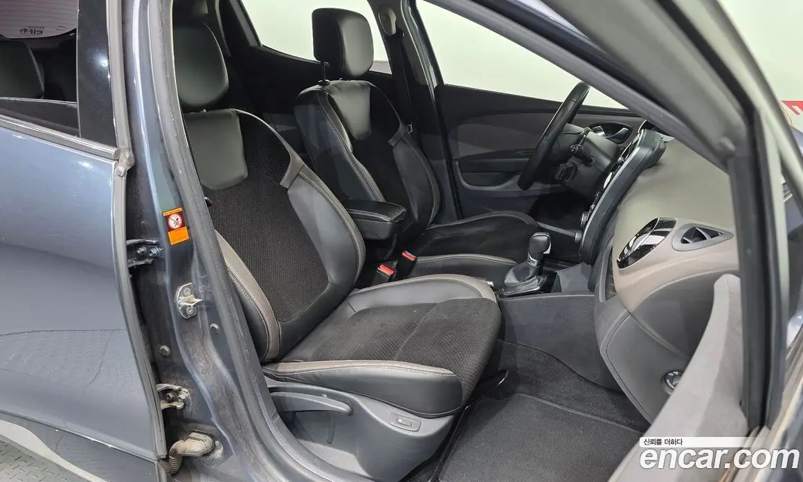 Renault (Samsung) Clio 2019 1.5 АКПП, фото 11
