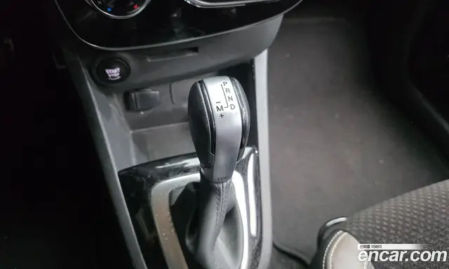 Renault (Samsung) Clio 2019 1.5 АКПП, миниатюра 9