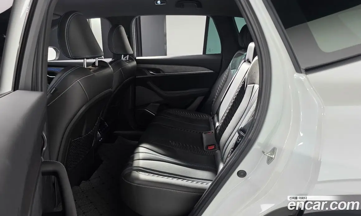 Renault (Samsung) Grand Koleos 2025 1.5 АКПП, фото 17