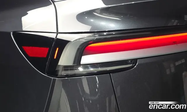 Tesla Model Y 2026 0.2 АКПП, миниатюра 9 Tesla Model Y 2026 0.2 АКПП, миниатюра 9