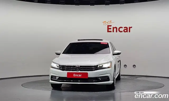 Volkswagen Passat 2018 2.0 АКПП, миниатюра 2