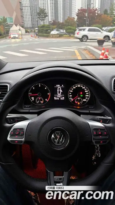 Volkswagen Scirocco 2013 2.0 АКПП, фото 15 Volkswagen Scirocco 2013 2.0 АКПП, фото 15