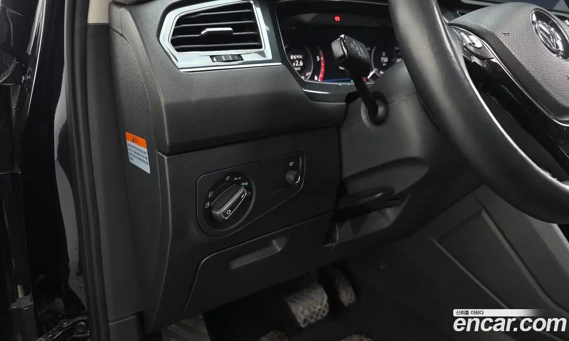 Volkswagen Tiguan 2018 2.0 АКПП, фото 13