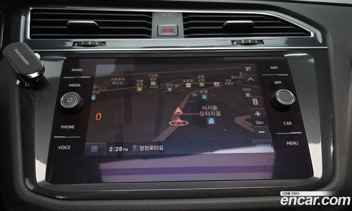 Volkswagen Tiguan 2018 2.0 АКПП, фото 15