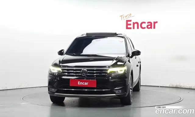 Volkswagen Tiguan 2018 2.0 АКПП, миниатюра 3