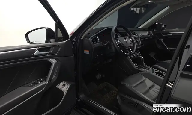 Volkswagen Tiguan 2018 2.0 АКПП, миниатюра 10