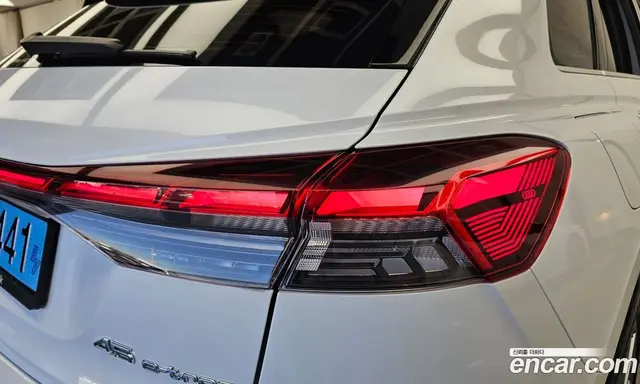 Audi Q4 e-tron 2025 0.2 АКПП, миниатюра 9 Audi Q4 e-tron 2025 0.2 АКПП, миниатюра 9