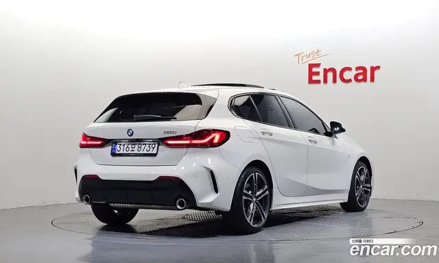 BMW 1 серия 2023 2.0 АКПП, миниатюра 2