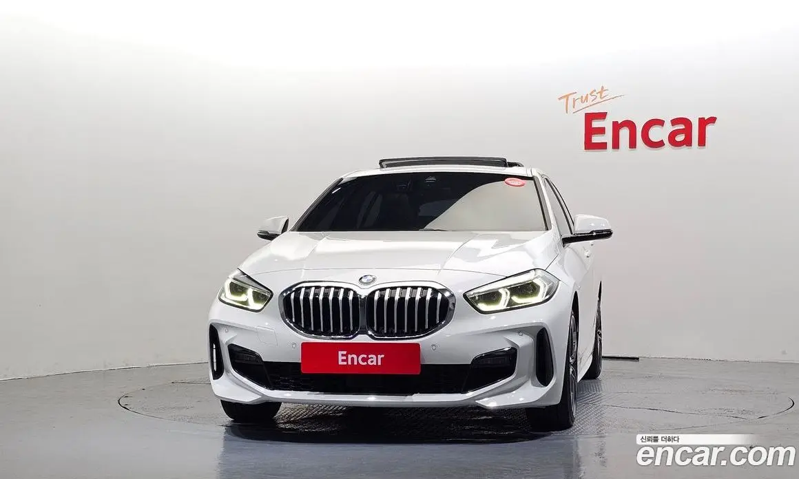 BMW 1 серия 2023 2.0 АКПП, фото 3