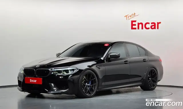 BMW M5, 2018, 118 236 км