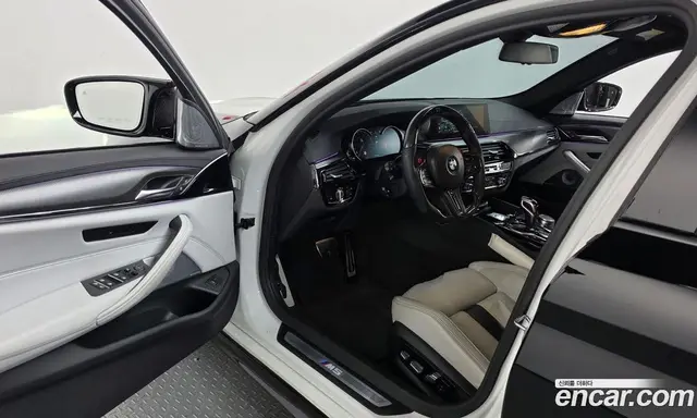 BMW M5 2018 4.4 АКПП, миниатюра 10