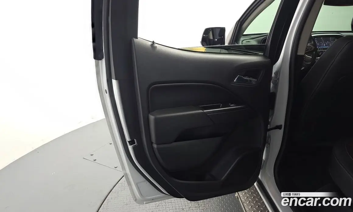 Chevrolet Colorado 2019 3.6 АКПП, фото 15