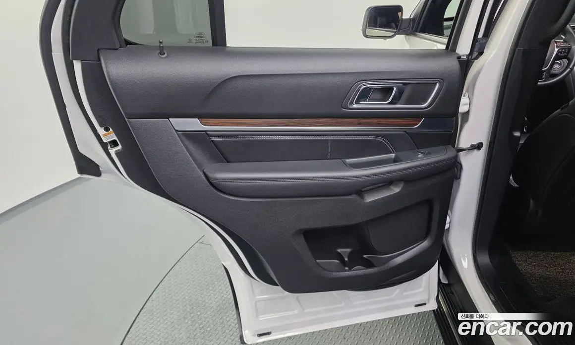Ford Explorer 2018 3.5 АКПП, фото 14