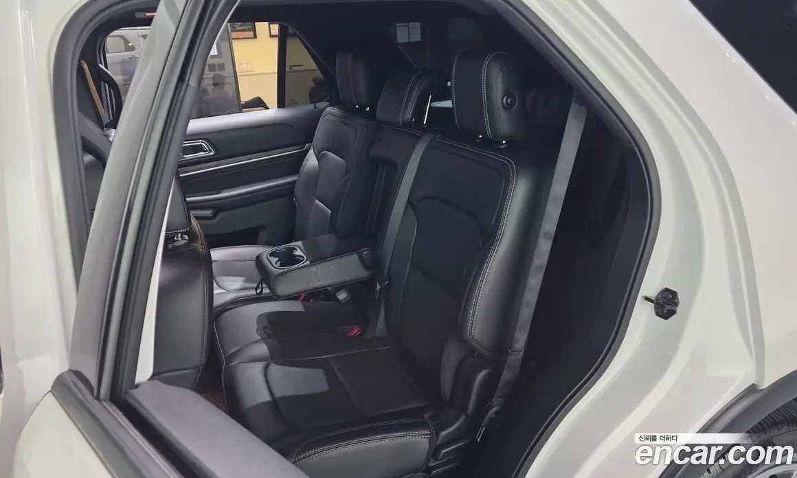 Ford Explorer 2018 3.5 АКПП, фото 17