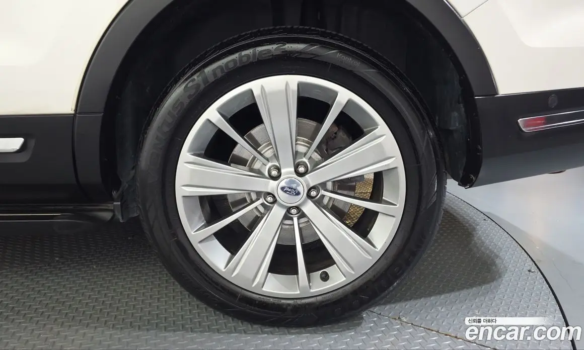 Ford Explorer 2018 3.5 АКПП, фото 6