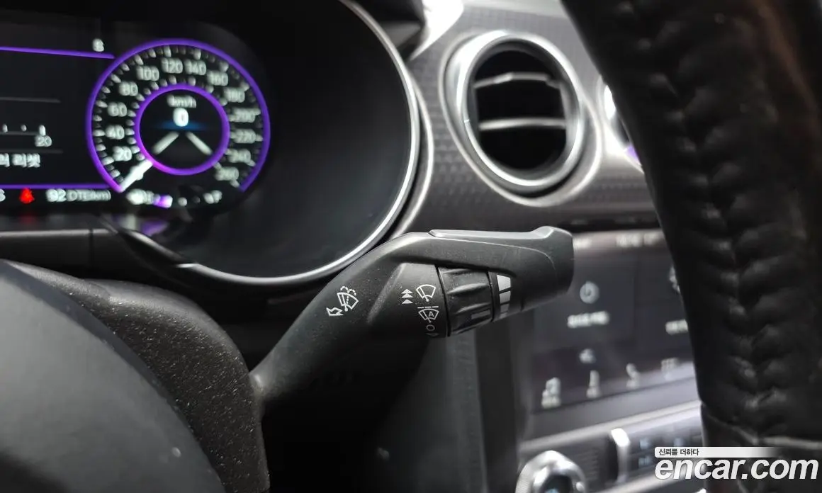 Ford Mustang 2019 2.3 АКПП, фото 18