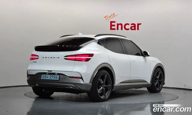 Genesis GV60, 2022, 85 578 км