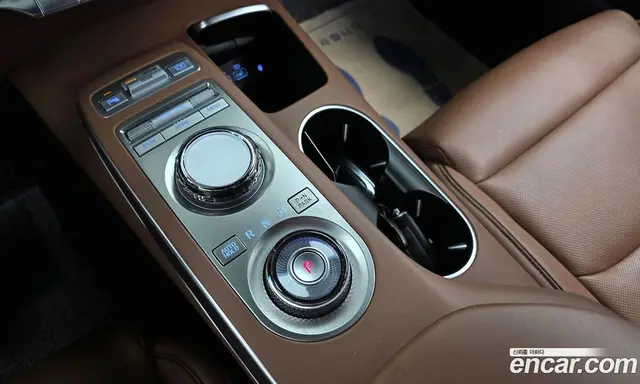 Genesis GV70 2023 2.5 АКПП, миниатюра 11