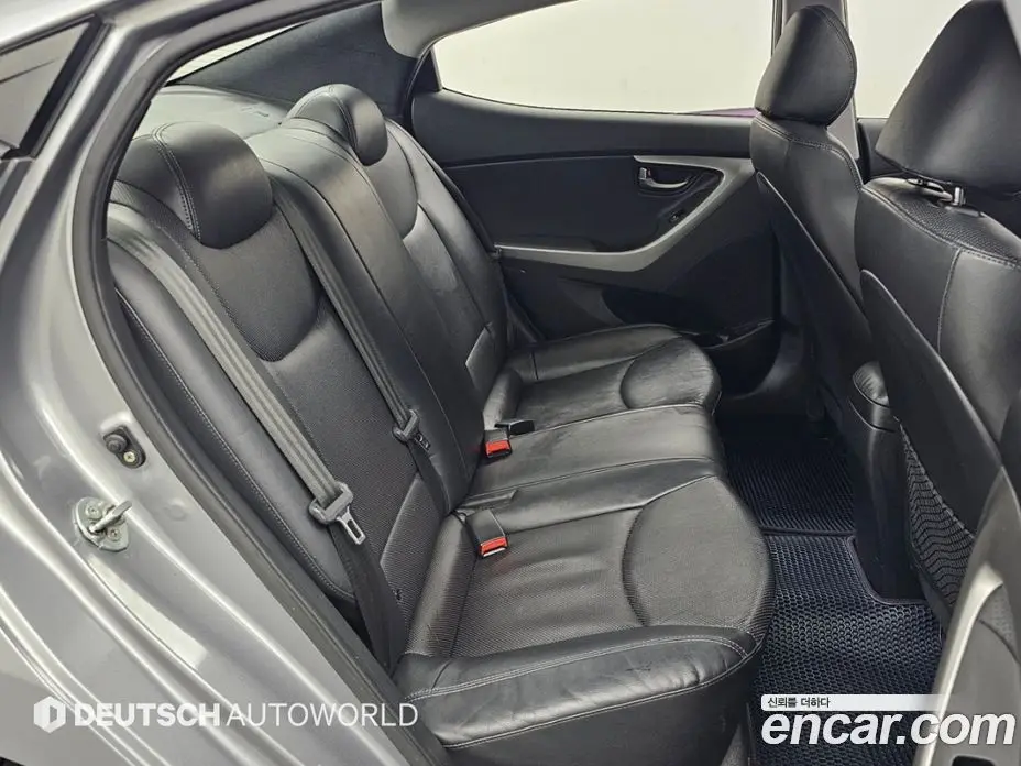 Hyundai Avante 2013 1.6 АКПП, фото 12