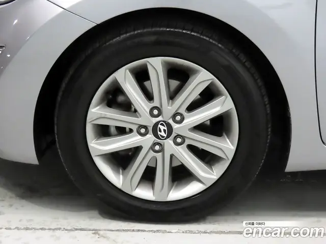Hyundai Avante 2014 1.6 АКПП, миниатюра 5