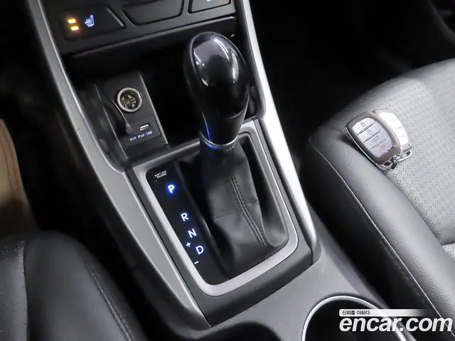 Hyundai Avante 2014 1.6 АКПП, миниатюра 9