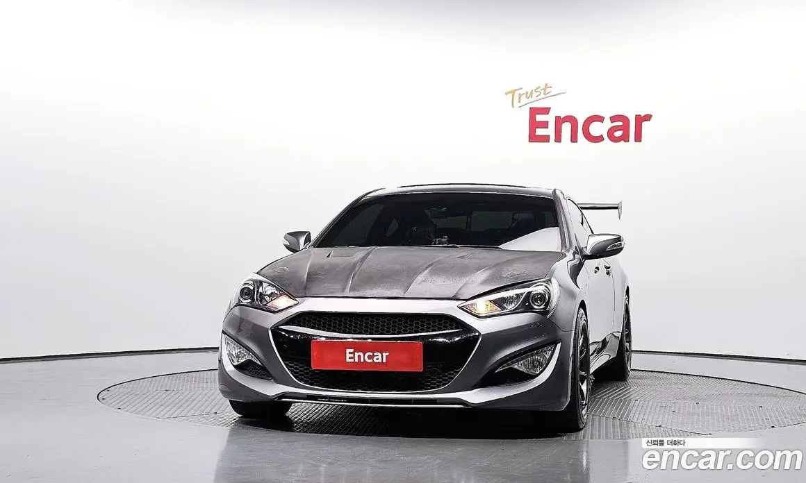 Hyundai Genesis 2008 3.8 МКПП, фото 3