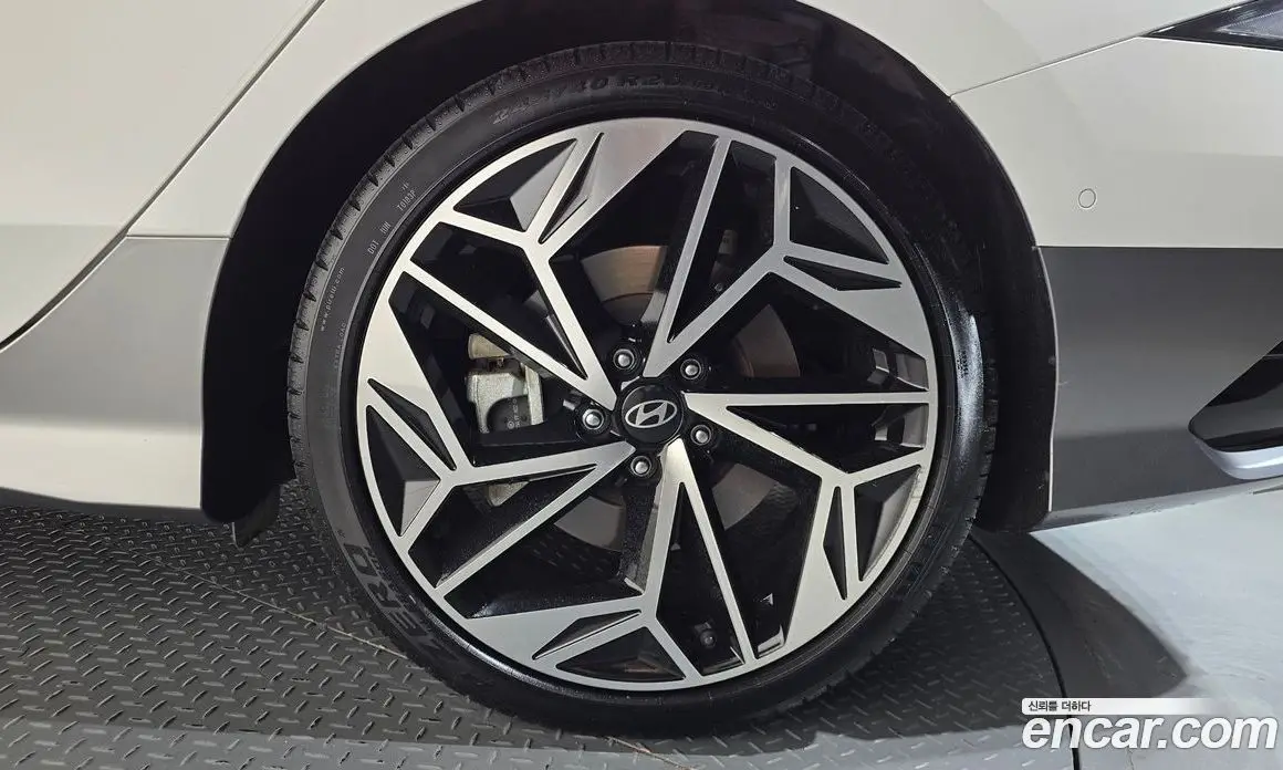 Hyundai Ioniq 6 2022 0.1 АКПП, фото 6