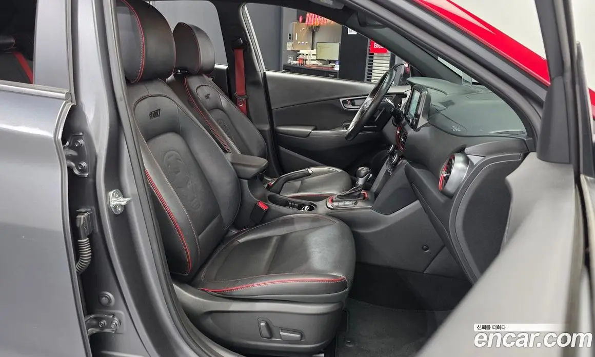 Hyundai Kona 2019 1.6 АКПП, фото 17