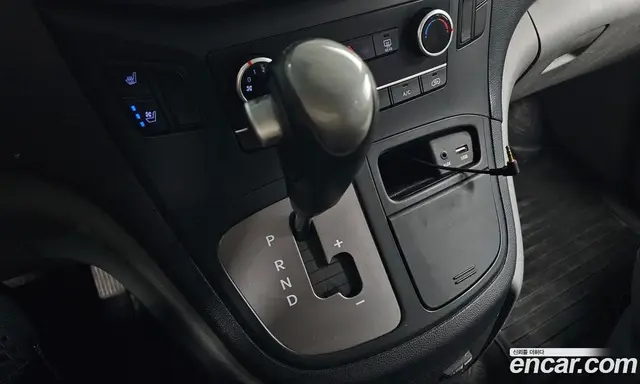 Hyundai Starex 2018 2.5 АКПП, миниатюра 12
