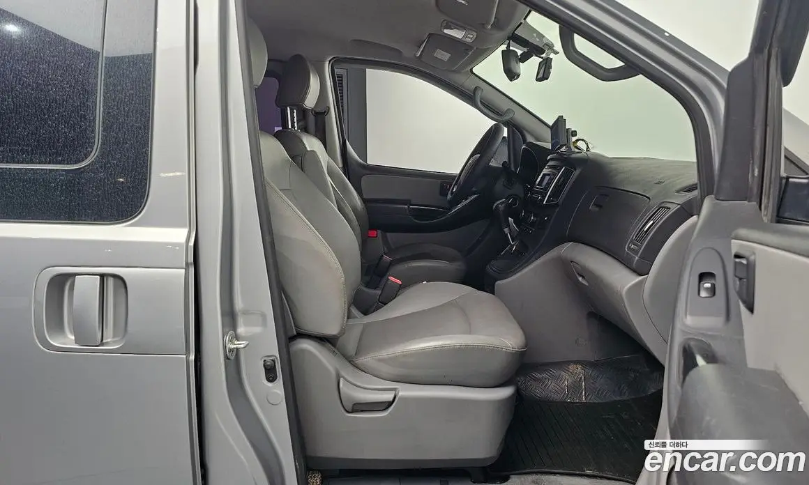 Hyundai Starex 2018 2.5 АКПП, фото 16