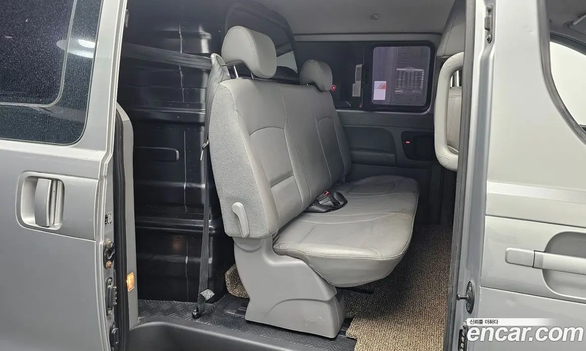 Hyundai Starex 2018 2.5 АКПП, фото 17