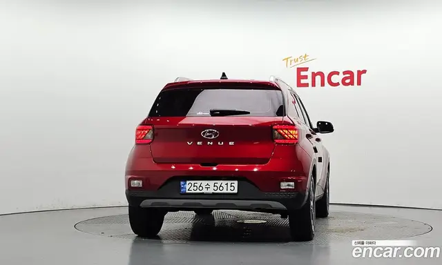Hyundai Venue 2019 1.6 АКПП, миниатюра 3