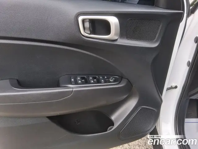 Hyundai Venue 2019 1.6 АКПП, миниатюра 10