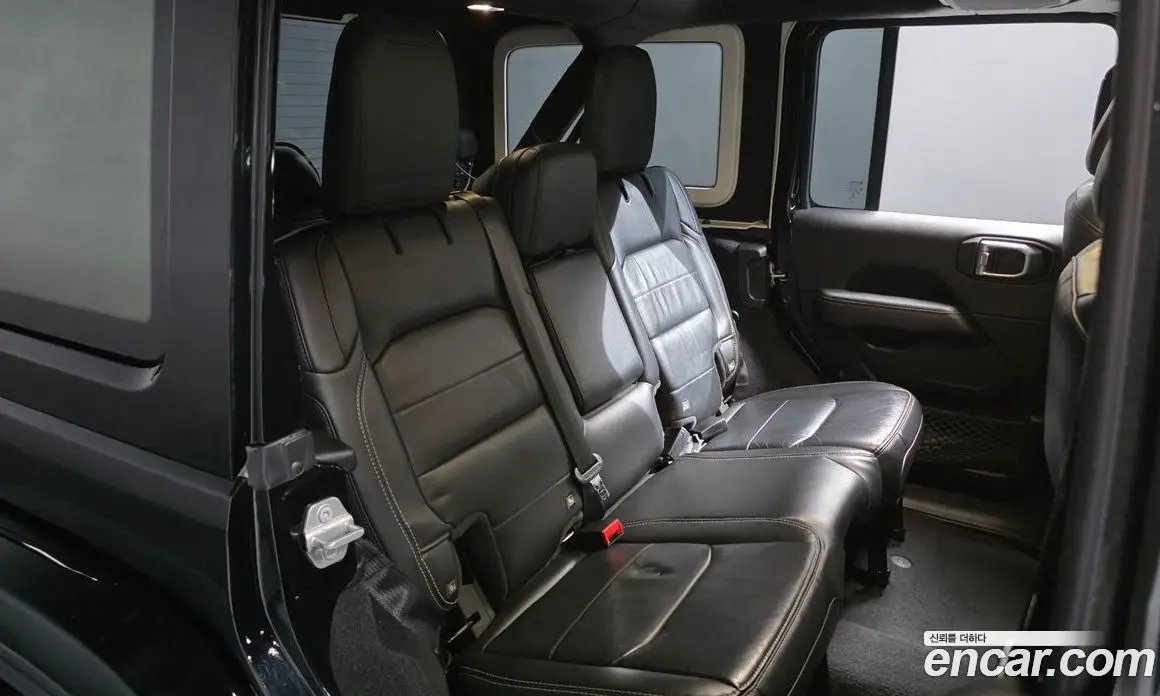 Jeep Wrangler 2021 2.0 АКПП, фото 17