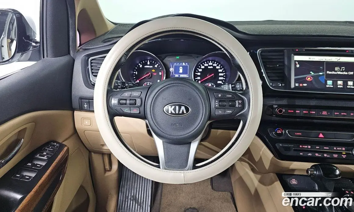 Kia Carnival 2015 2.2 АКПП, фото 19