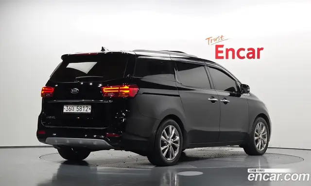 Kia Carnival 2018 2.2 АКПП, миниатюра 2