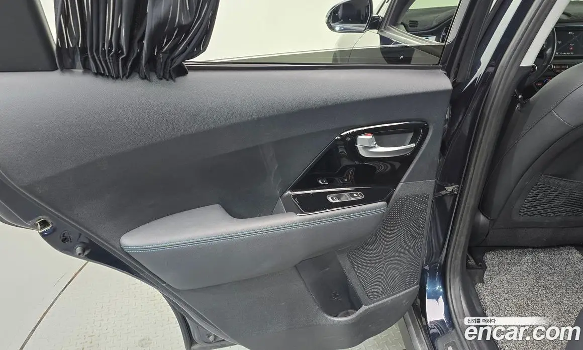 Kia Niro 2021 0.2 АКПП, фото 15