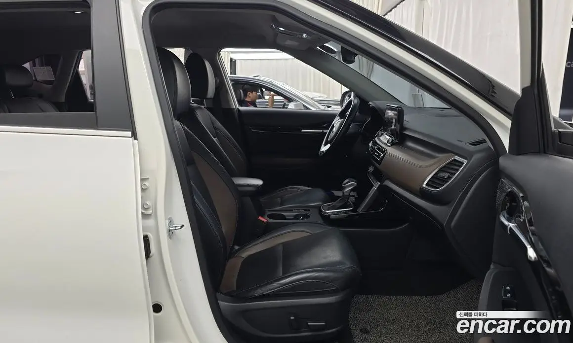 Kia Seltos 2019 1.6 АКПП, фото 11