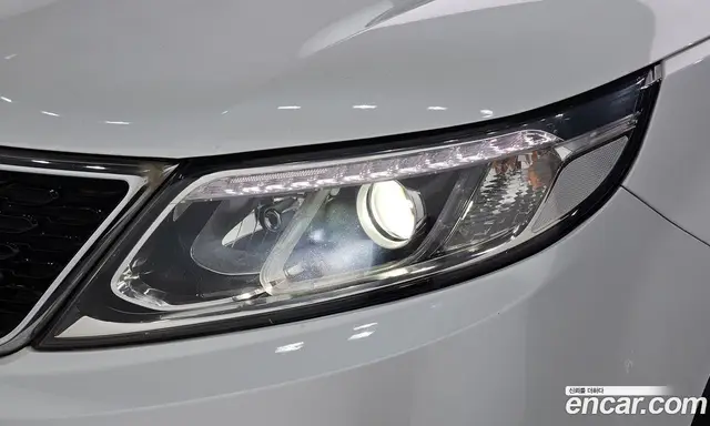 Kia Sorento 2014 2.0 АКПП, миниатюра 8 Kia Sorento 2014 2.0 АКПП, миниатюра 8