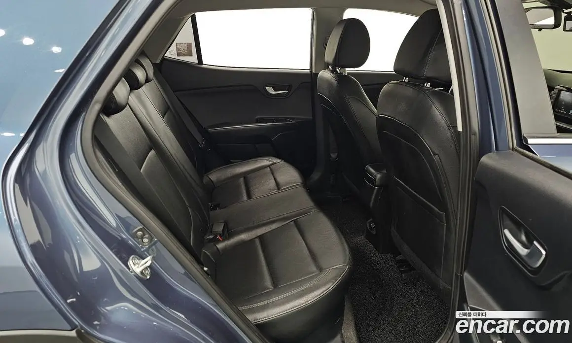 Kia Stonic 2018 1.4 АКПП, фото 17