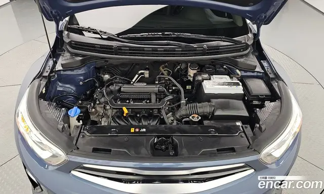 Kia Stonic 2018 1.4 АКПП, миниатюра 5