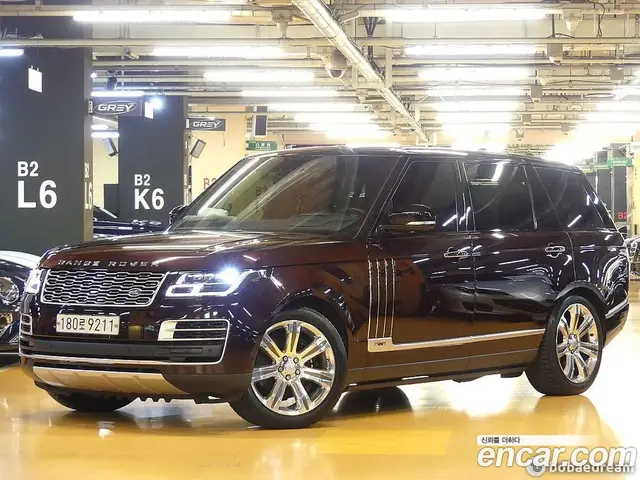 Land Rover Range Rover, 2019, 82 000 км