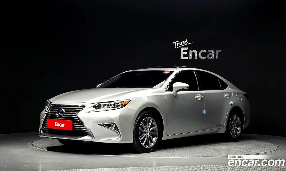 Lexus ES 2018 2.5 АКПП, фото 1 Lexus ES 2018 2.5 АКПП, фото 1