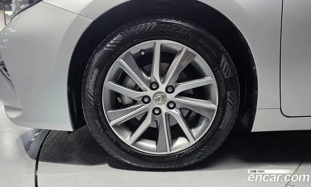 Lexus ES 2018 2.5 АКПП, миниатюра 5 Lexus ES 2018 2.5 АКПП, миниатюра 5