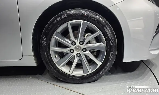 Lexus ES 2018 2.5 АКПП, миниатюра 7 Lexus ES 2018 2.5 АКПП, миниатюра 7