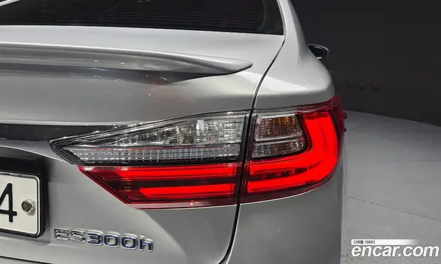 Lexus ES 2018 2.5 АКПП, миниатюра 9 Lexus ES 2018 2.5 АКПП, миниатюра 9